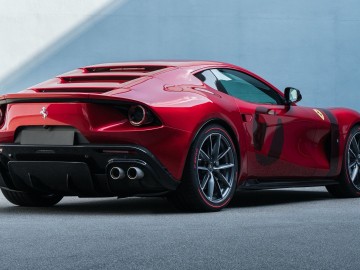 Ferrari Omologata – Tylko jeden 